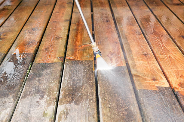 Best Driveway Cleaning and Restoration in Kingsland, TX